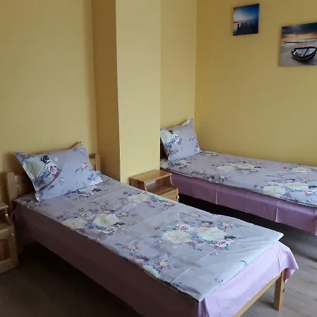 Ganz Real Estate Sarafovo 5 * Burgas City